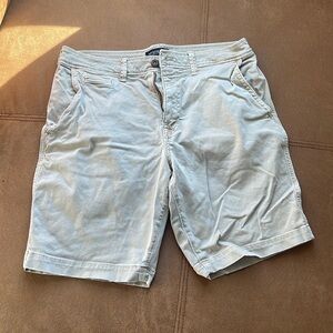 Men’s Khaki Shorts
